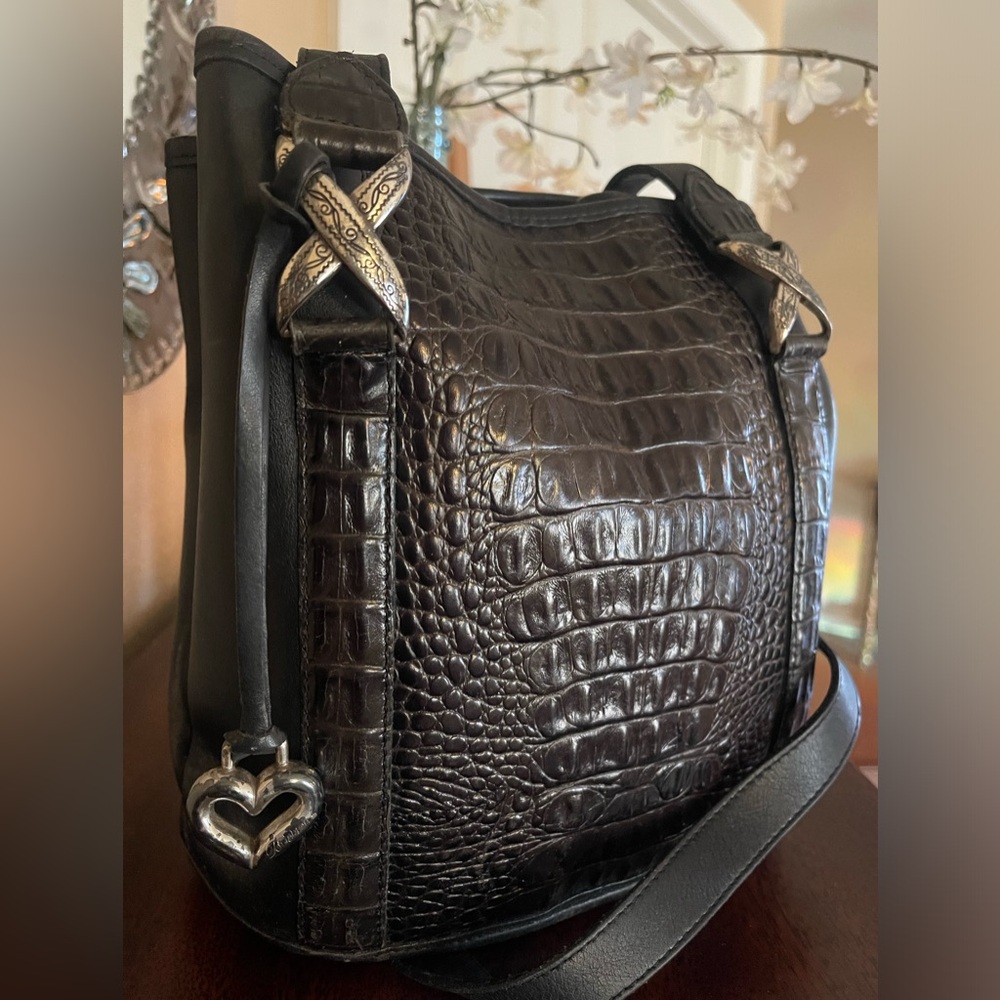 Brighton Black Leather Crocodile-texture Shoulder bag